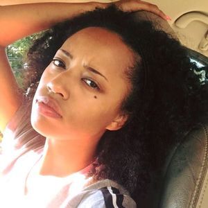 Meet your Posher, Jasmine